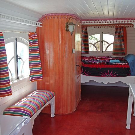 Zen Surf Beach House Hotel Aourir Esterno foto