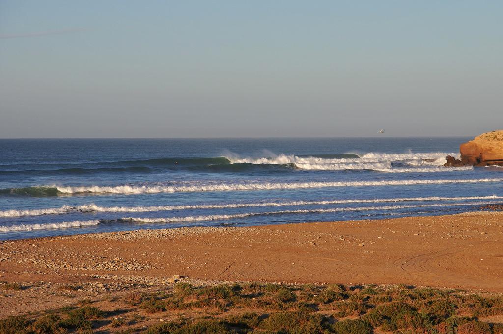 Zen Surf Beach House Hotel Aourir Esterno foto
